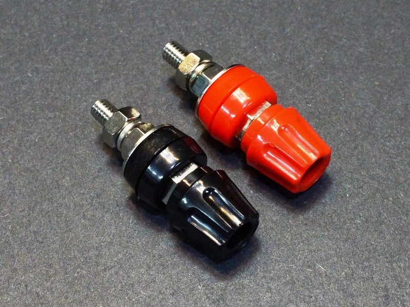 4mm Test Terminal Posts Red & Black Pack 2 