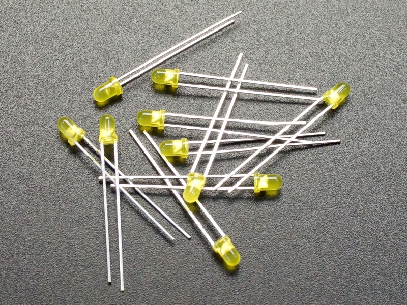 50 x Yellow LED 3mm Diffused 1st CLASS POST