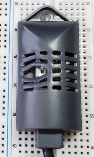 XH-M452 Dual Digital Temperature Humidity Controller - Melted Sensor