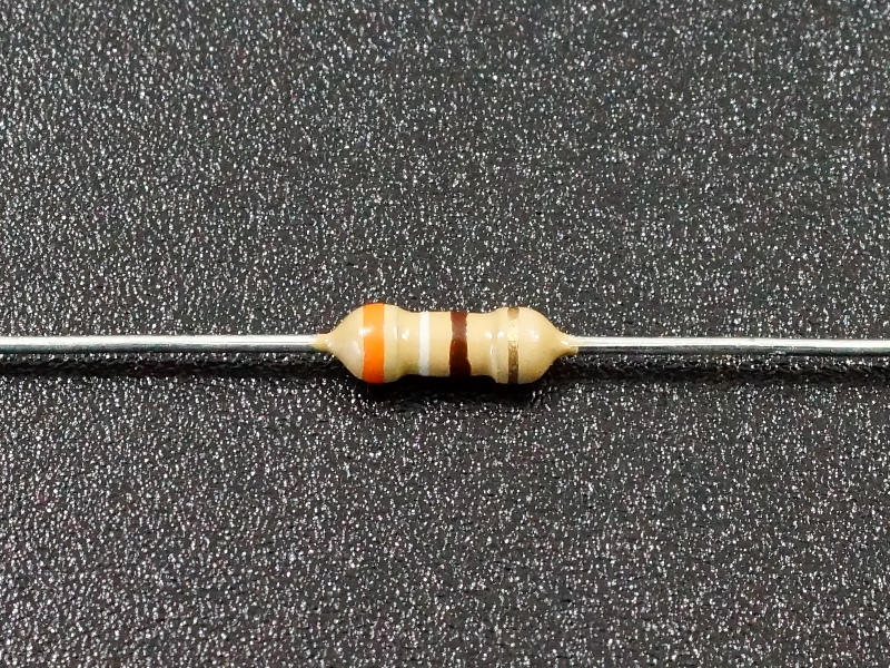 Resistor 390 Ohm 5%